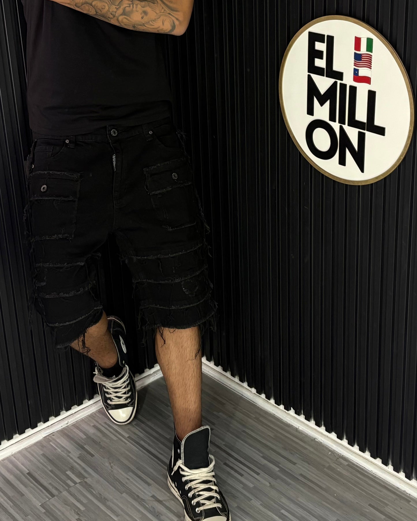Short Jeans Cargo Negros Rasgados